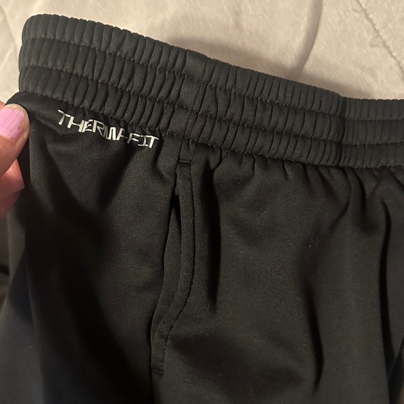 Nike Kids Black Sweatpants with White Logo - Picture 4 of 6